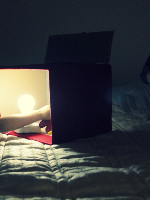 Φτιάχνουμε θέατρο σκιών και φιγούρες