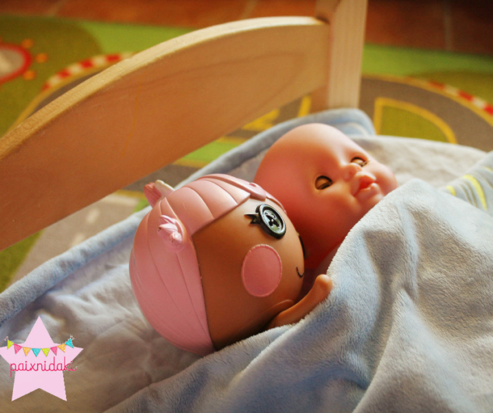 Η γαλάζια κουβερτούλα