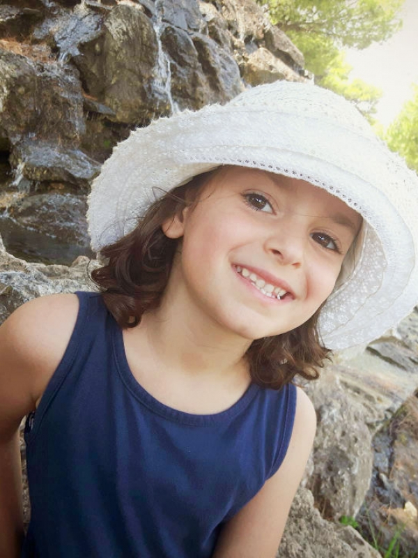 Θέλω μόνο να χαμογελάς !