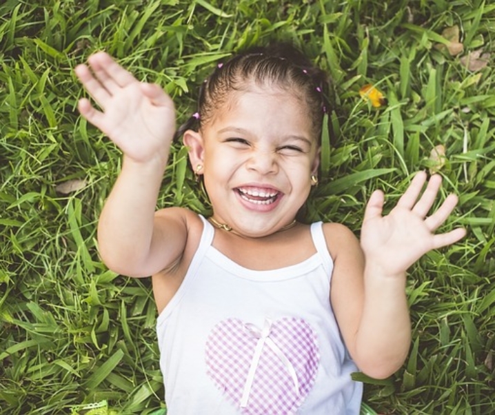 Μαμά θέλω πατατάκια στο σχολείο,όχι φρούτα και τοστ