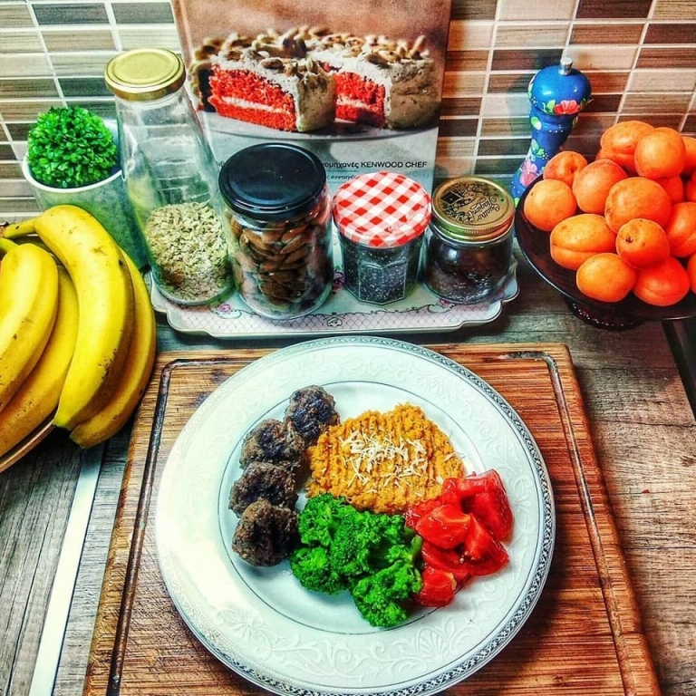 Παιδικές συνταγές – Αφράτα μπιφτέκια