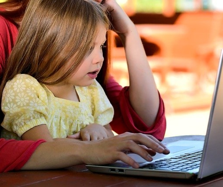 Τα δημοτικά και τα νηπιαγωγεία ενδέχεται να ανοίξουν