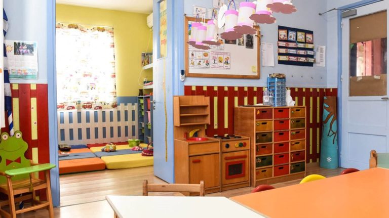 Ανοίγουν τα δημοτικά