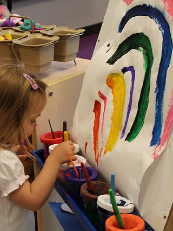 Ξεκινούν οι αιτήσεις στους Δημοτικούς Παιδικούς, Βρεφονηπιακούς Σταθμούς για το 20-21