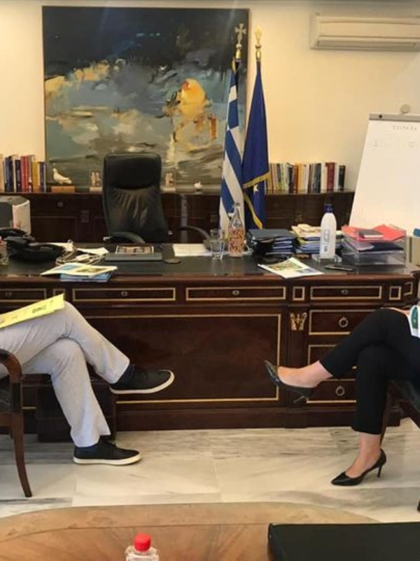 Ευγένιος Τριβιζάς έγραψε ένα παραμύθι για τον κορωνοϊό που θα διανεμηθεί στους μαθητές