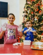 Φτιάξαμε ένα χριστουγεννιάτικο παζλ από κούτα