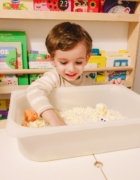 3 εύκολα χριστουγεννιάτικα παιχνίδια για πολύ μικρά παιδιά