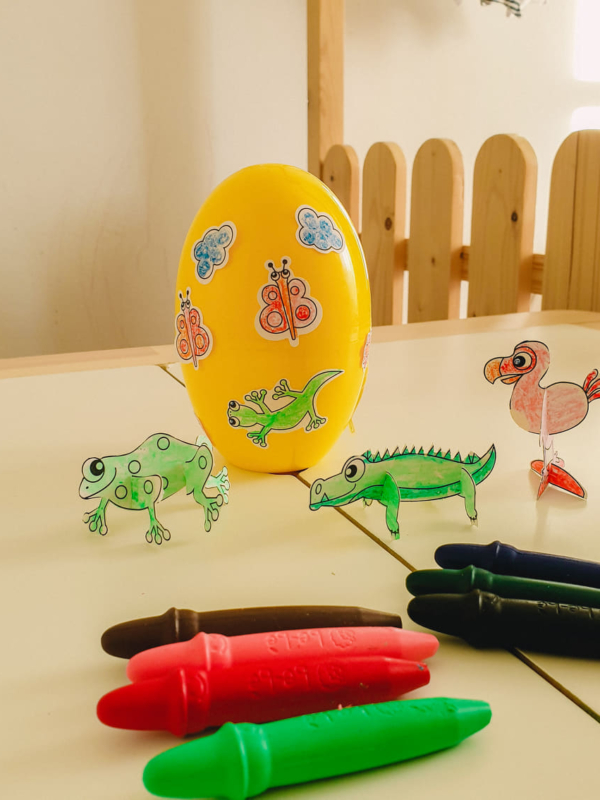 Ένα αβγό που δεν τρώγεται και κρύβει εκπλήξεις + Διαγωνισμός