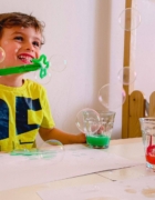 Η συνταγή για τις τέλειες σαπουνόφουσκες