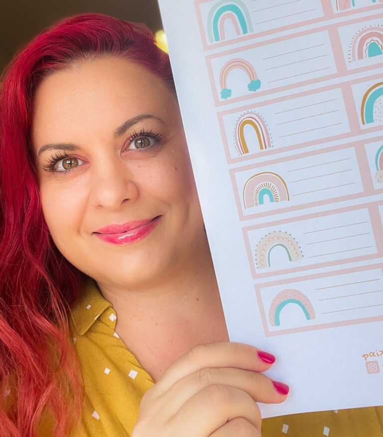 Σχολικές ετικέτες με θέμα ουράνιο τόξο και διάστημα – Δωρεάν εκτυπώσιμο